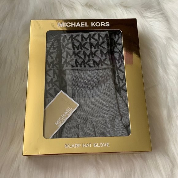 MICHAEL KORS Signature Logo Knit Scarf, Beanie Hat, Glove Set in Grey - Picture 1 of 3